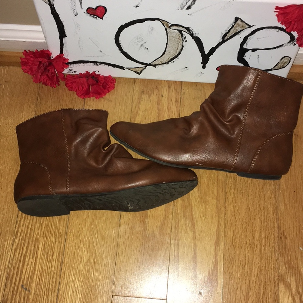 Ankle bootie - Picture 4 of 4